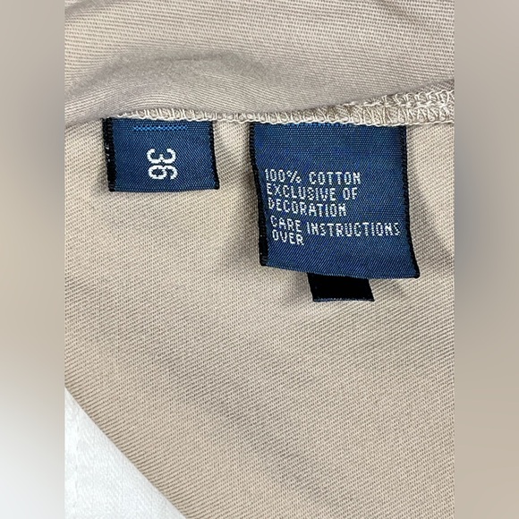 Polo Ralph Lauren Men’s 8.5” Pleated Khaki Tyler Shorts. Size 36. - Picture 6 of 10